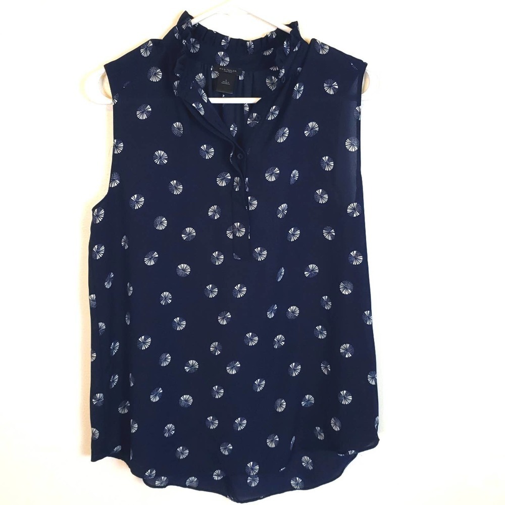 Ann Taylor Factory Blue Printed Sleeveless Blouse size Small